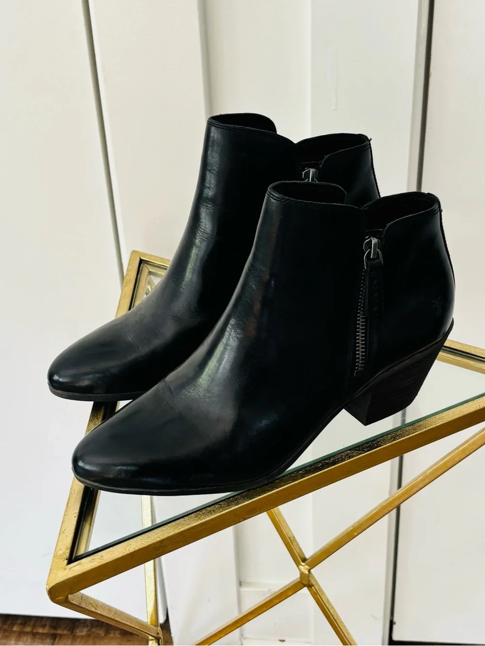 NWT Frye Judith ankle Boots Black genuine leather shiny size 9.5 women's
